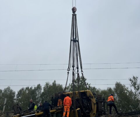 zdjęcia z akcji ratunkowej koparki w Katowicach